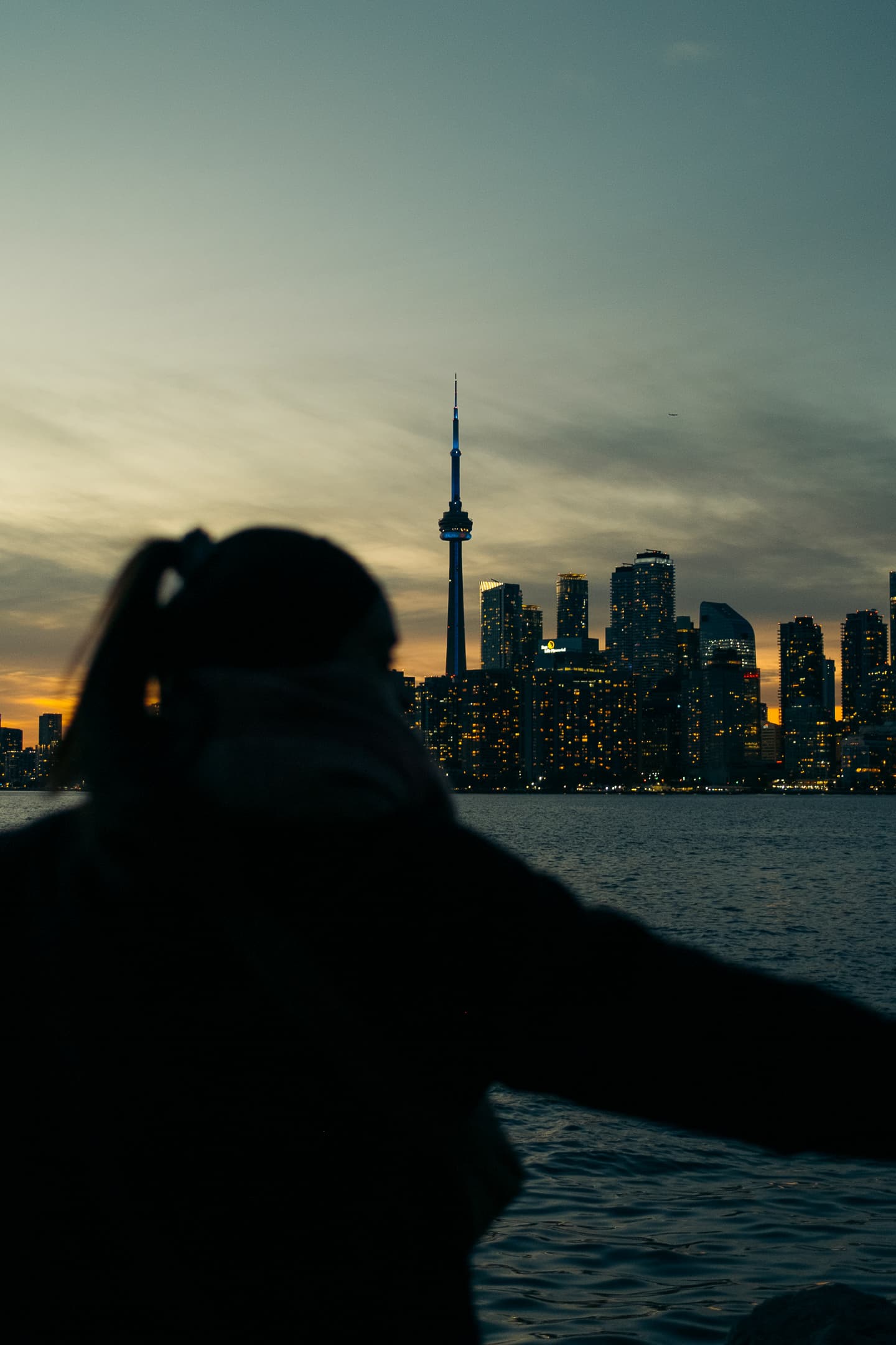Skyline de Toronto et Tour CN au crépuscule